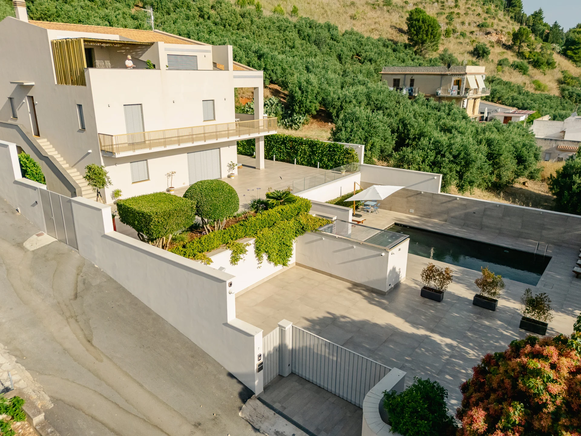 Gli spazi esterni della villa — Villa Bizzarria