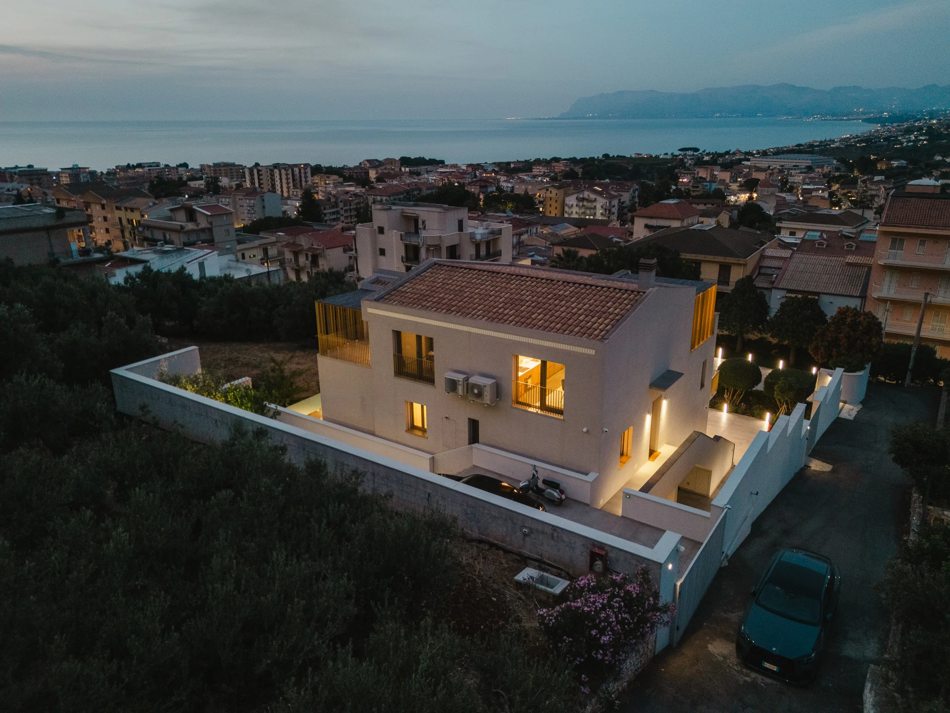 La villa di sera — Villa Bizzarria